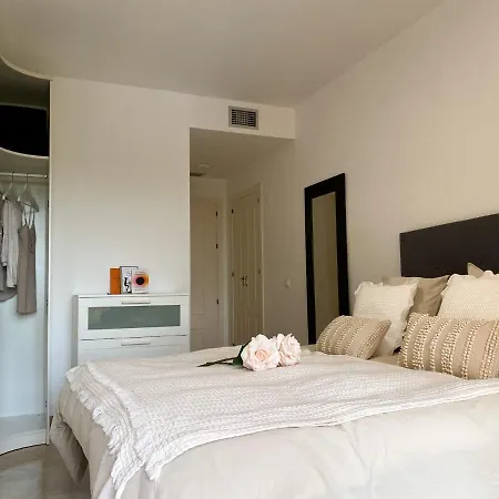 Costal Breeze Апартаменты Марбелья