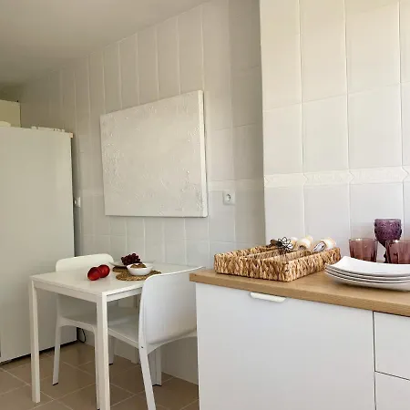 Апартаменты Costal Breeze Марбелья